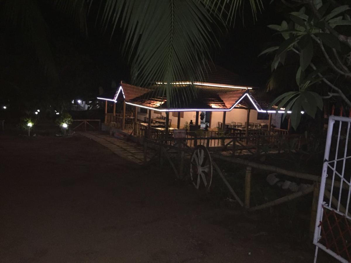 Neel Garden Resort Murud  Exterior photo